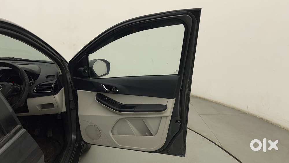 Tata Tiago 1.2 Revotron Xz Plus, 2023, Petrol