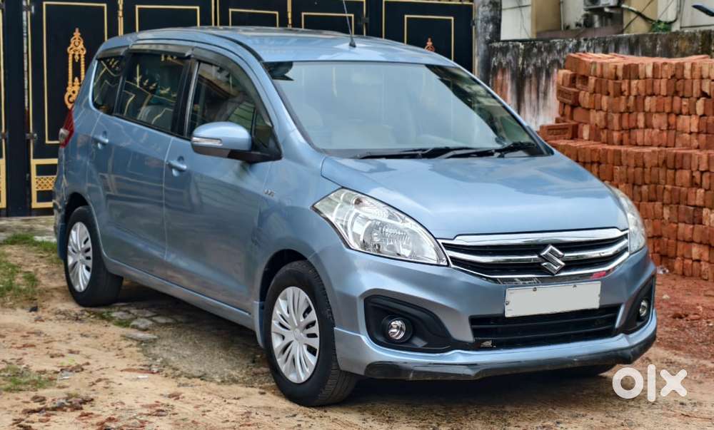 Maruti Suzuki Ertiga Vxi Abs Bs Iv, 2017, Petrol