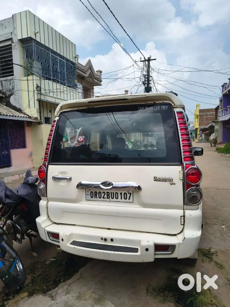 Mahindra Scorpio Glx 2012