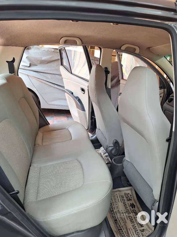 Hyundai I10 Magna 1.1 Petrol & Lpg Is A 5-seater Car