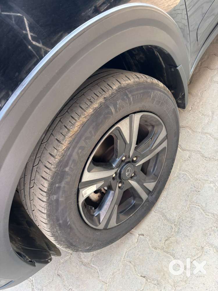 Tata Nexon Fearless Plus (ps) Red Dark Edition 1.2 Petrol 6mt, 2025,..