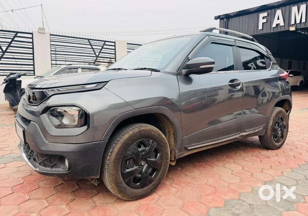 Tata Punch, 2022, Petrol