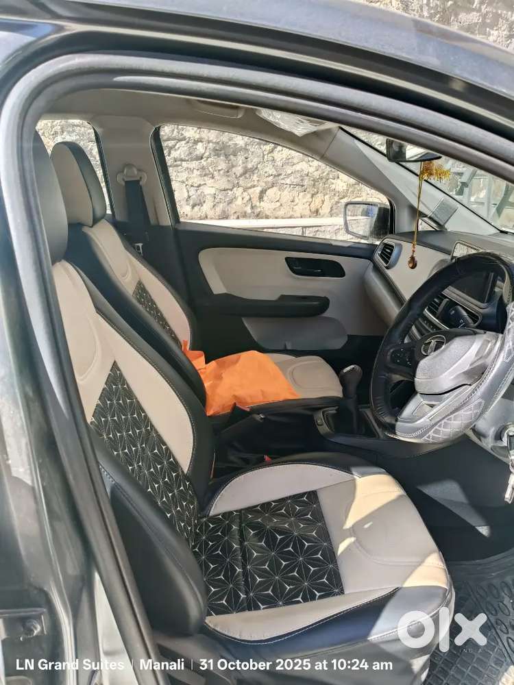 Tata Altroz Xm Plus 2023 Petrol