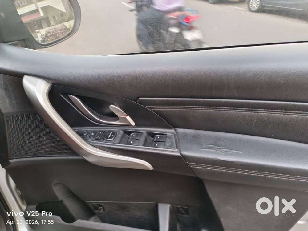 Mahindra Xuv500 W11 Option, 2018, Diesel