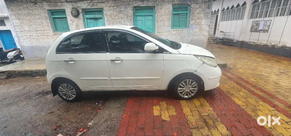 Tata Vista Tech Ls 2013