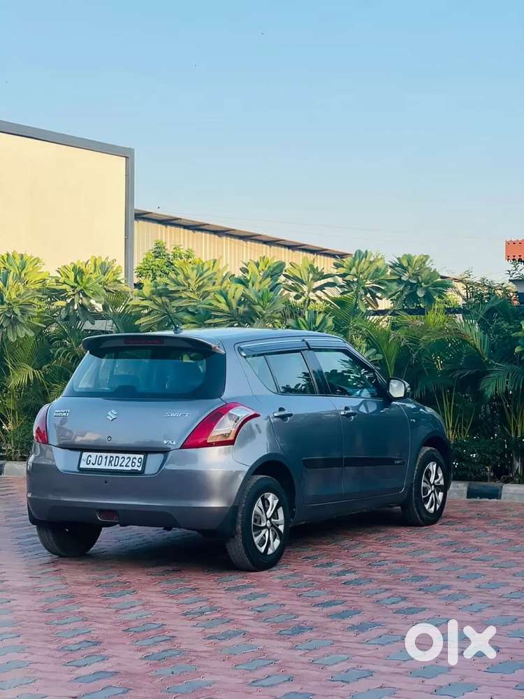 Maruti Suzuki Swift Vxi, 2013, Petrol