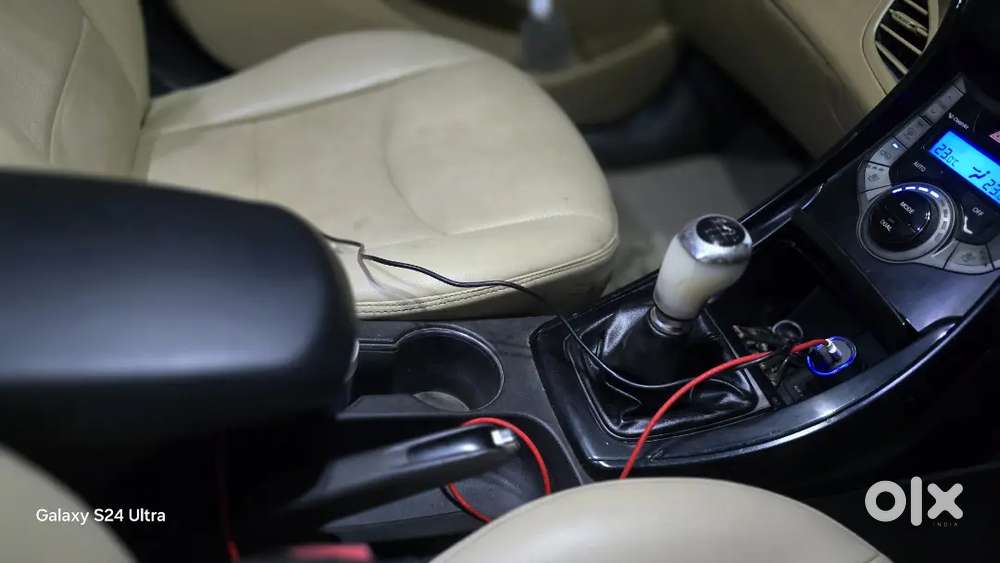 Hyundai New Elantra Diesel 2014variant