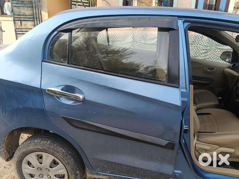 Honda Amaze 1.2 Edition Petrol Manual 2013