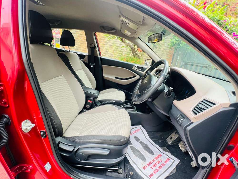 Hyundai I20 Asta 1.4 At With Avn, 2019, Petrol