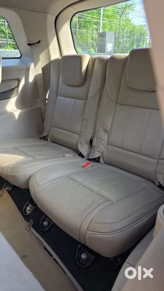 Mahindra Xuv500 At W10 Awd, 2016, Diesel