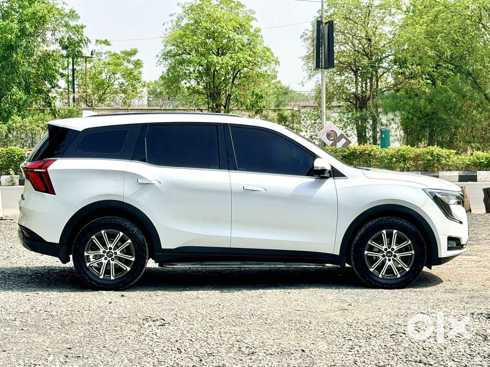 Mahindra Xuv700 2.2 Ax 7 Diesel At Luxury Pack Str, 2023, Diesel