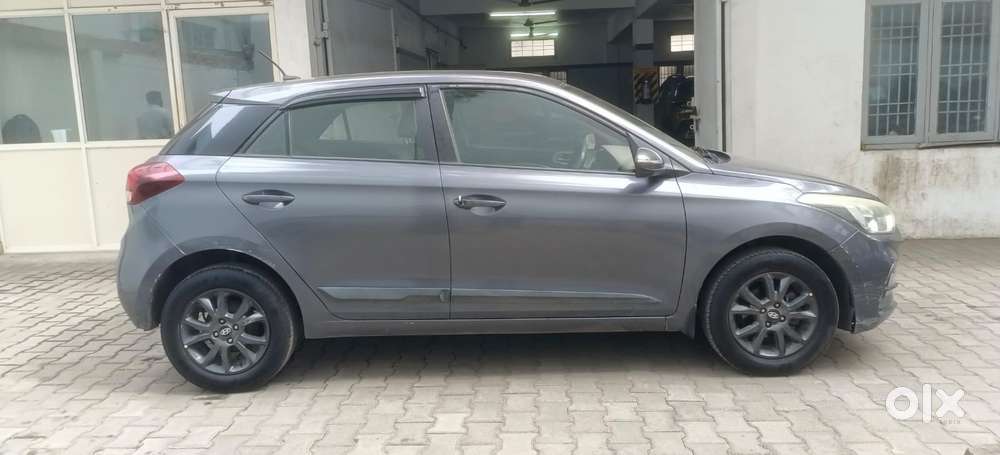 Hyundai Elite I20 Sportz (o) 1.2, 2018, Petrol