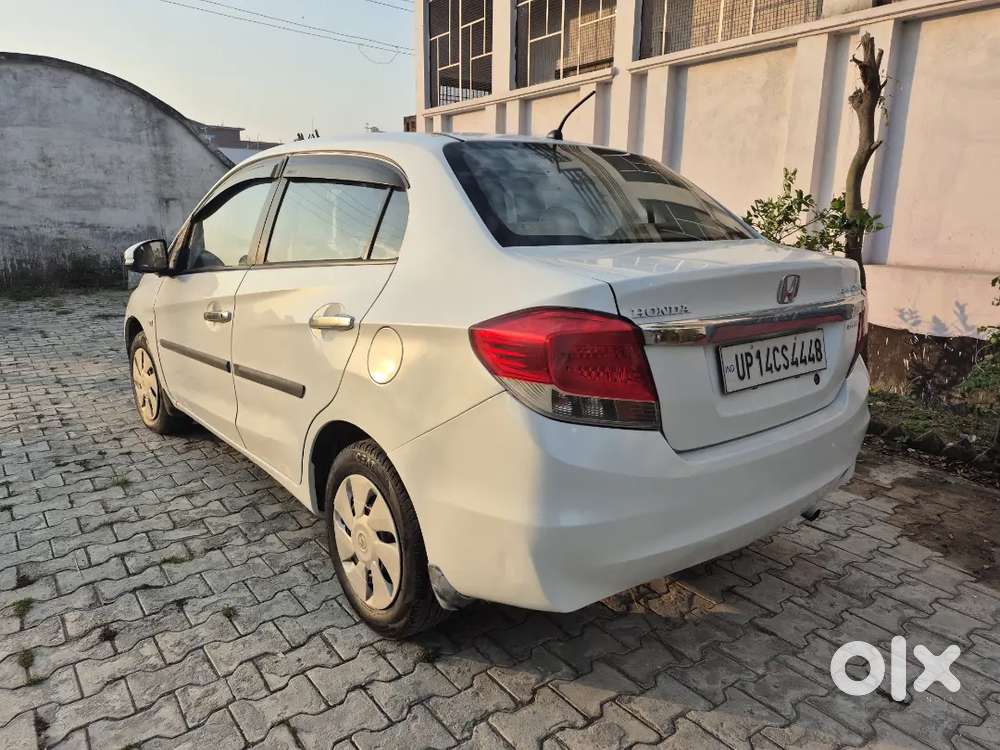 Honda Amaze 2015 Diesel Well Maintained