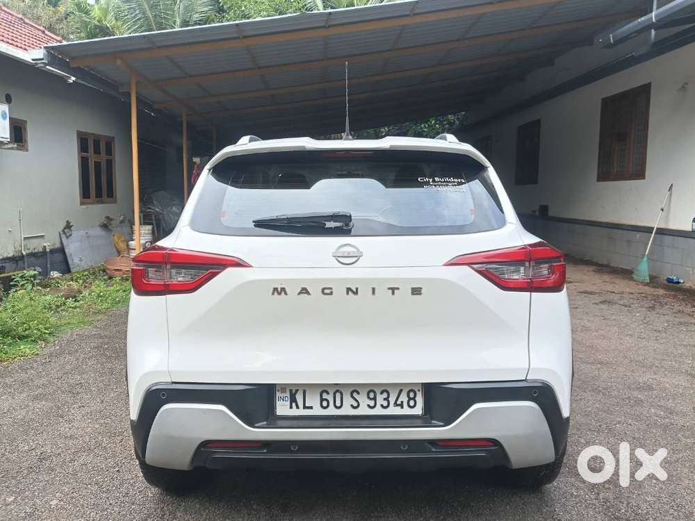 Nissan Magnite (2021) Xv Premium - Top Model ₹ 5,75,000(negotiable)