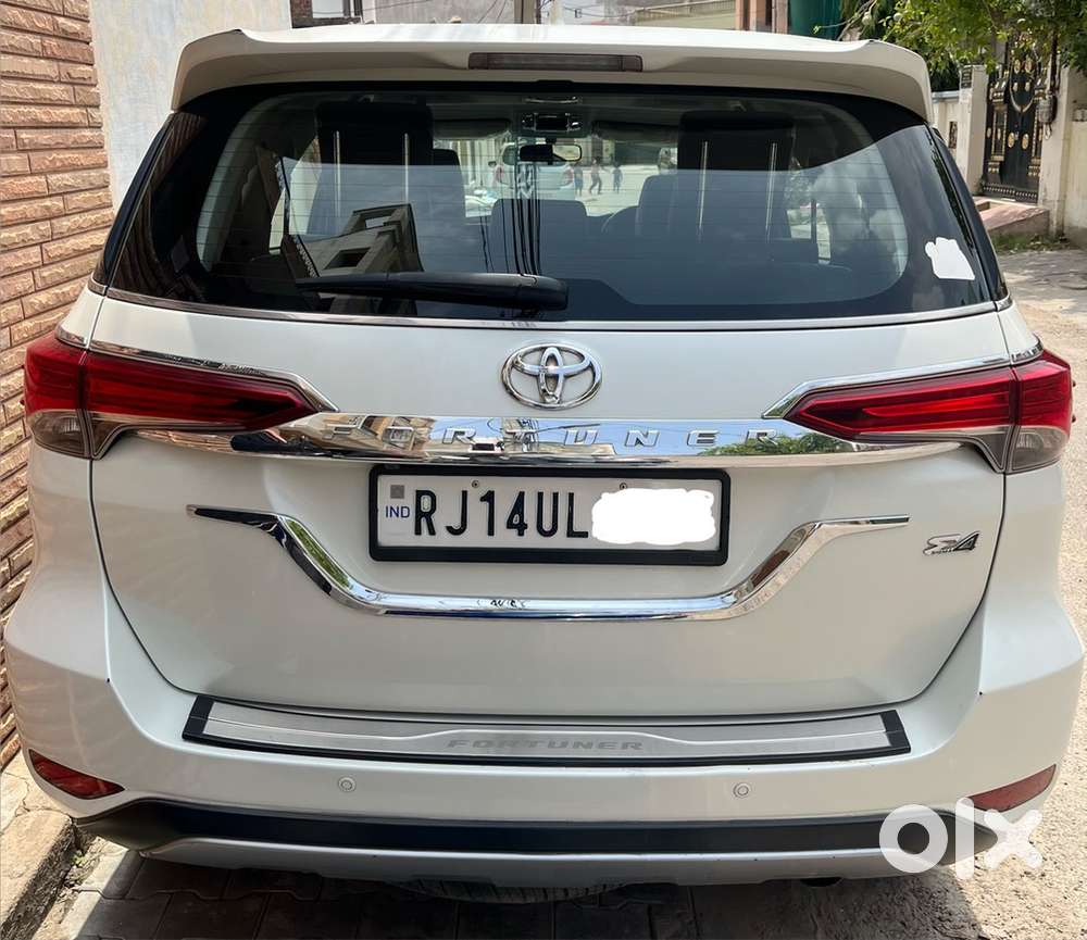 2018 Toyota Fortuner Sigma 4