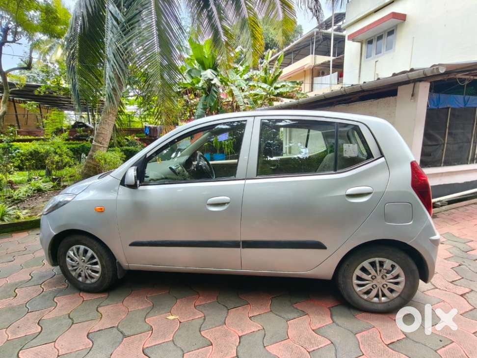 Hyundai I10 Sportz, 2013, Petrol