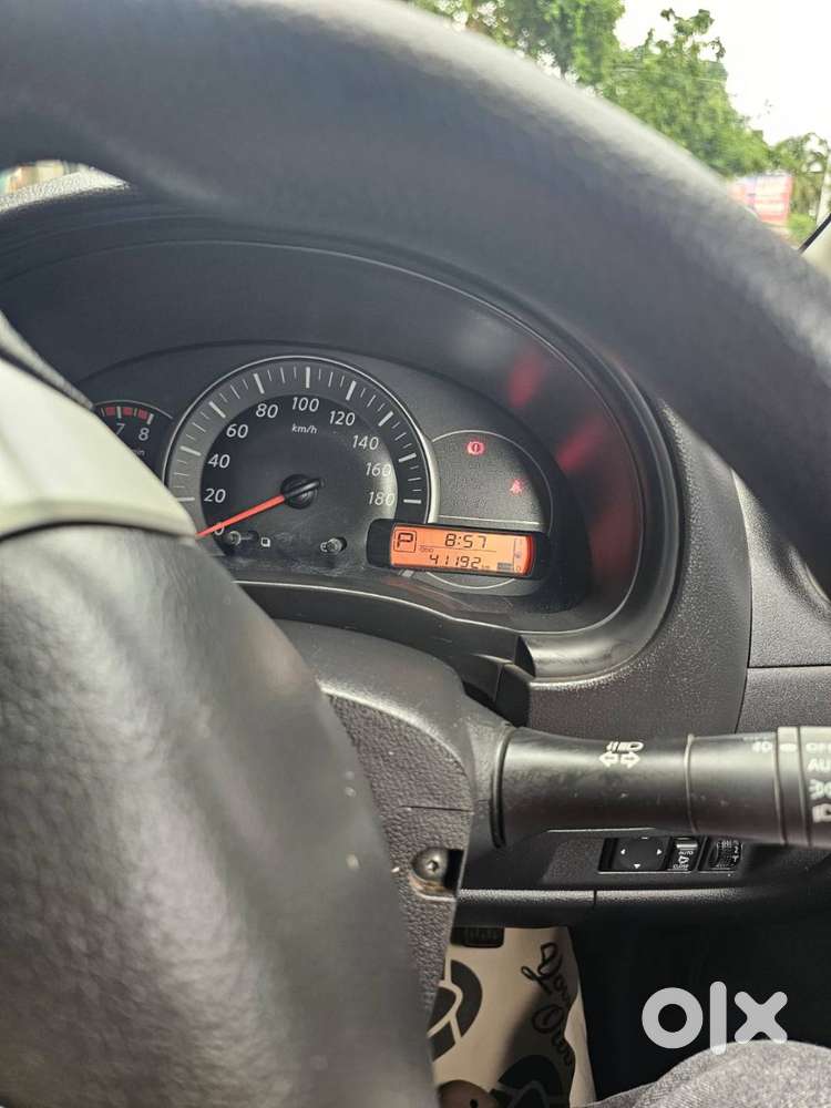 Nissan Micra Cvt Xv Premium Petrol 2019  Full Option  Excellent Cond