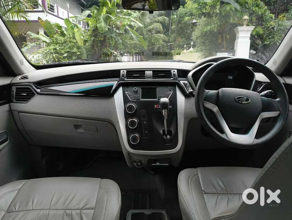 Mahindra Kuv100 Nxt 2016 Petrol 46000 Km Driven