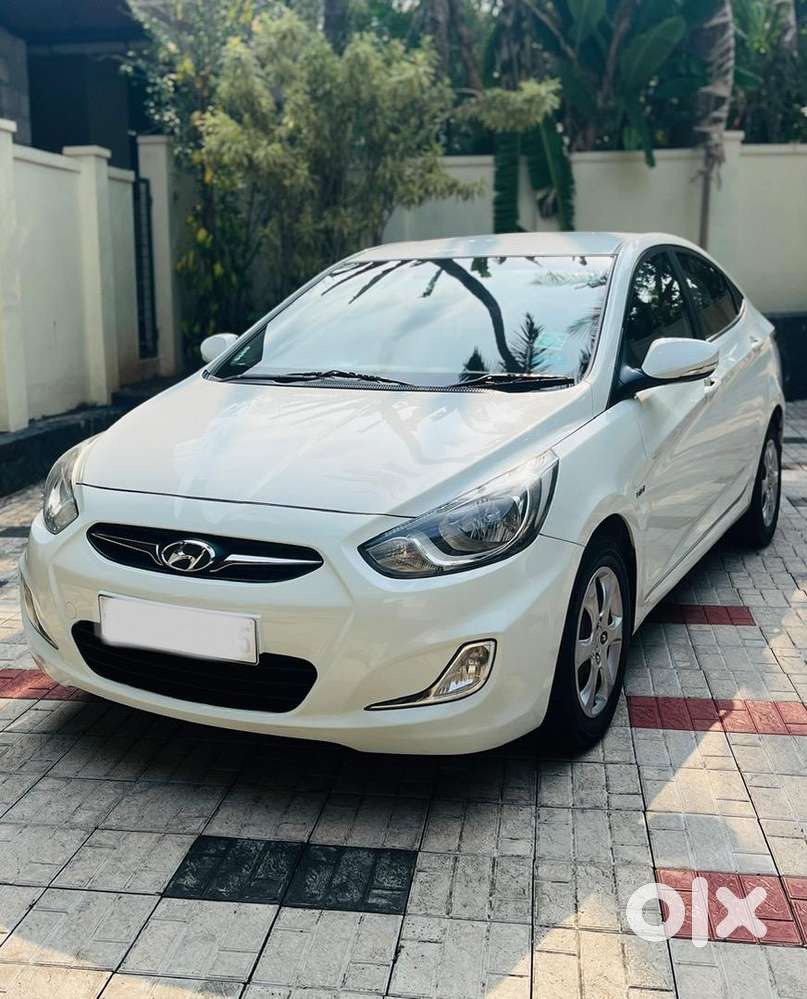 Hyundai Verna 2011 Petrol Well Maintained