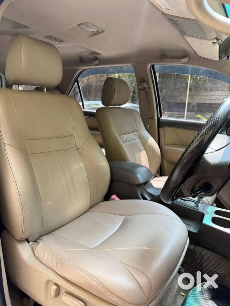 Toyota Fortuner 3.0 4x2 Automatic, 2013, Diesel