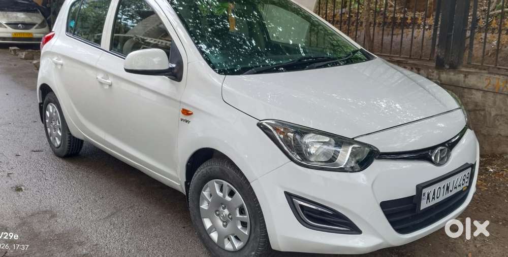 Hyundai I20 Magna Optional 1.2, 2013, Petrol