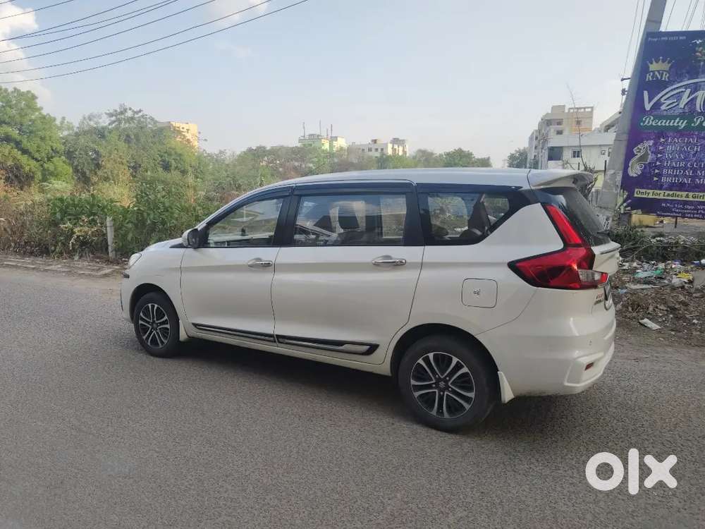 Maruti Suzuki Ertiga 2023 Petrol Well Maintained