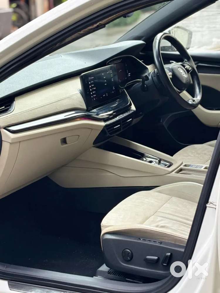 Skoda Octavia 1.8 Tsi At L K, 2021, Petrol