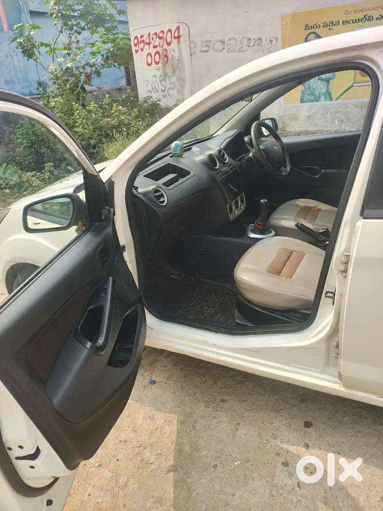 Ford Figo 2012 Diesel 111241 Km Driven