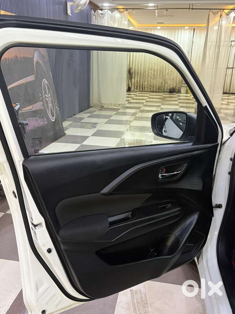 Maruti Suzuki Swift Amt Ddis Zdi, 2024, Petrol