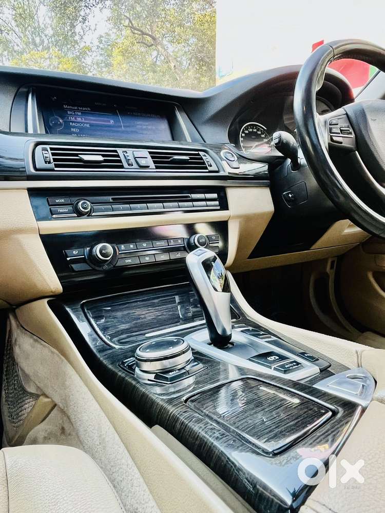 Bmw 5 Series 2.0 520i Luxury Line, 2017, Petrol