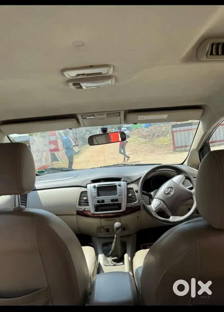 Toyota Innova Diesel 2013 7 Str
