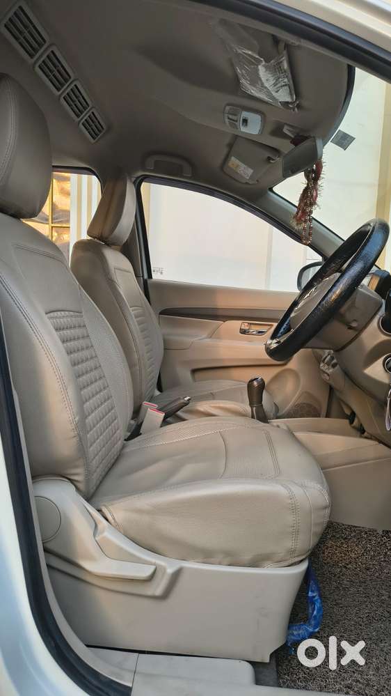 Maruti Suzuki Ertiga 2022-2023  Vxi, 2023, Petrol