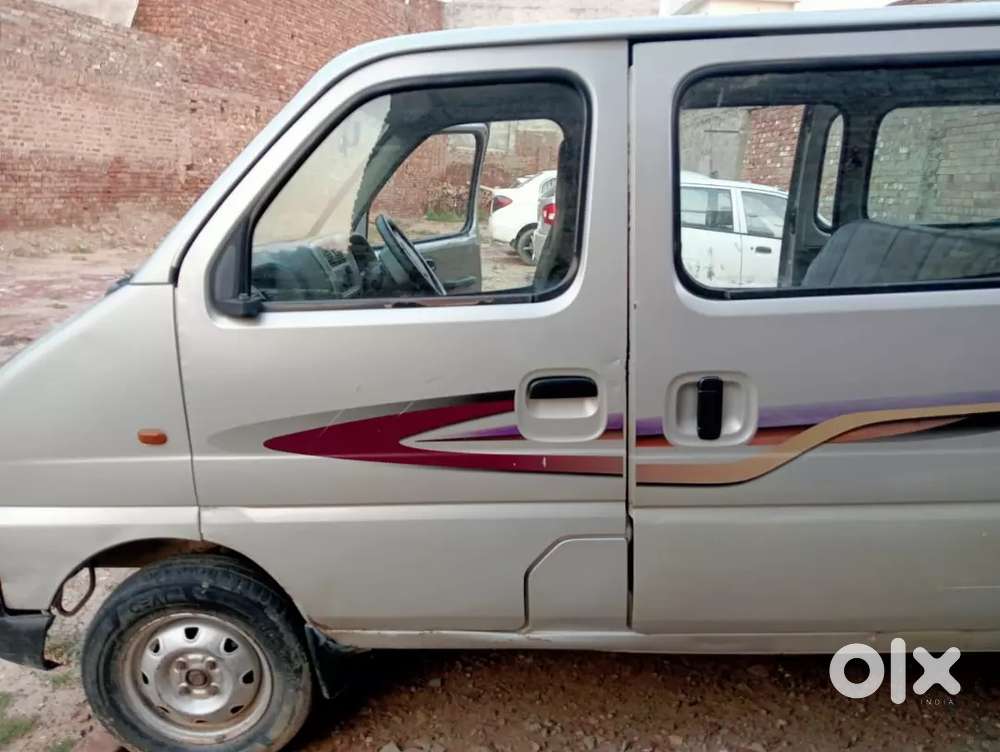 Maruti Suzuki Eeco 2011