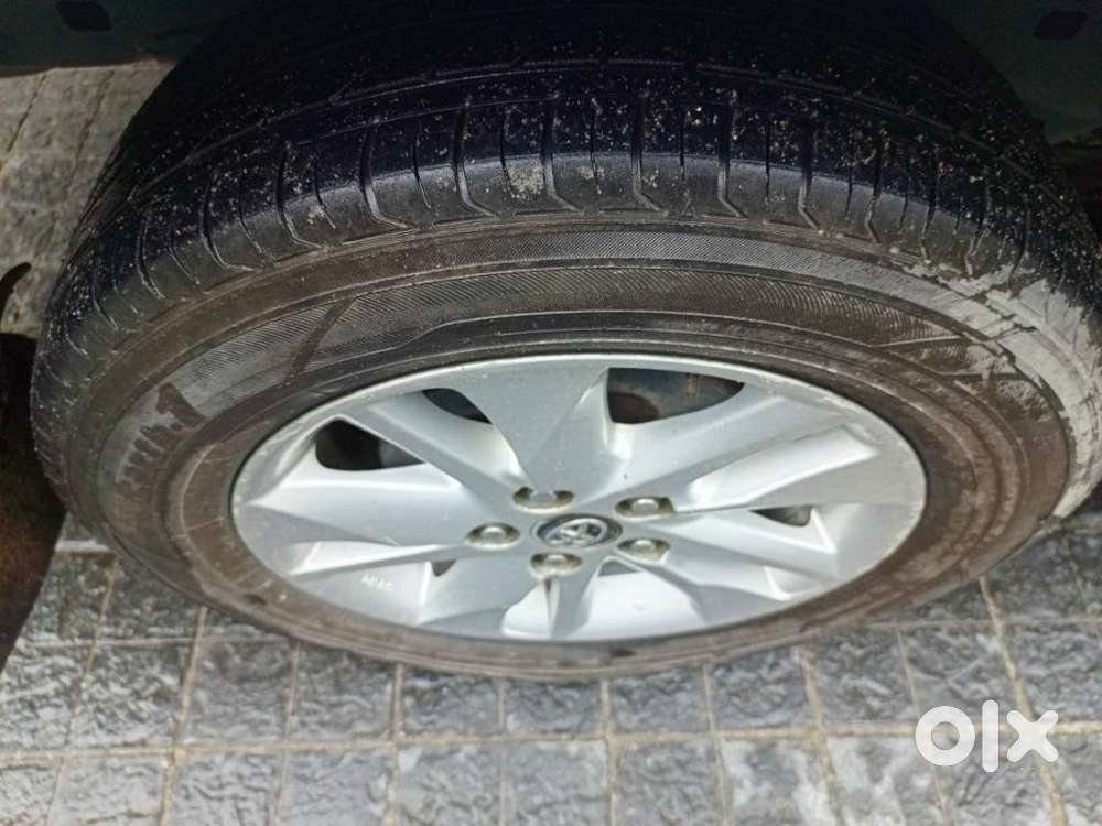 Toyota Innova Crysta 2.4 G Mt 8s, 2017, Diesel