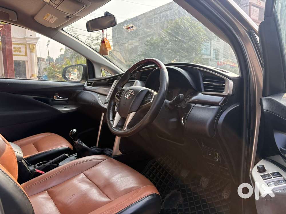Toyota Innova Crysta 2.4 V 7 Str, 2018, Diesel