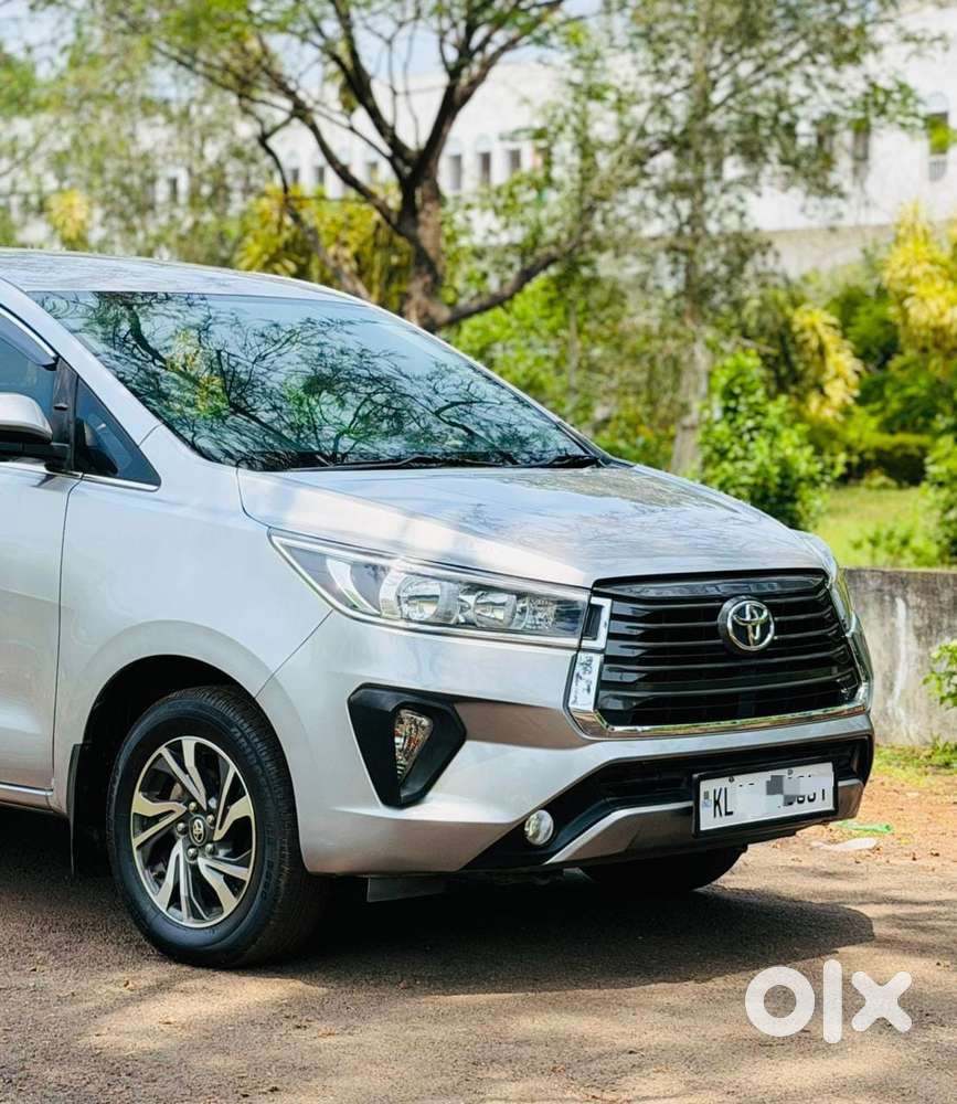 Toyota Innova Crysta 2.4 G Mt, 2022, Diesel