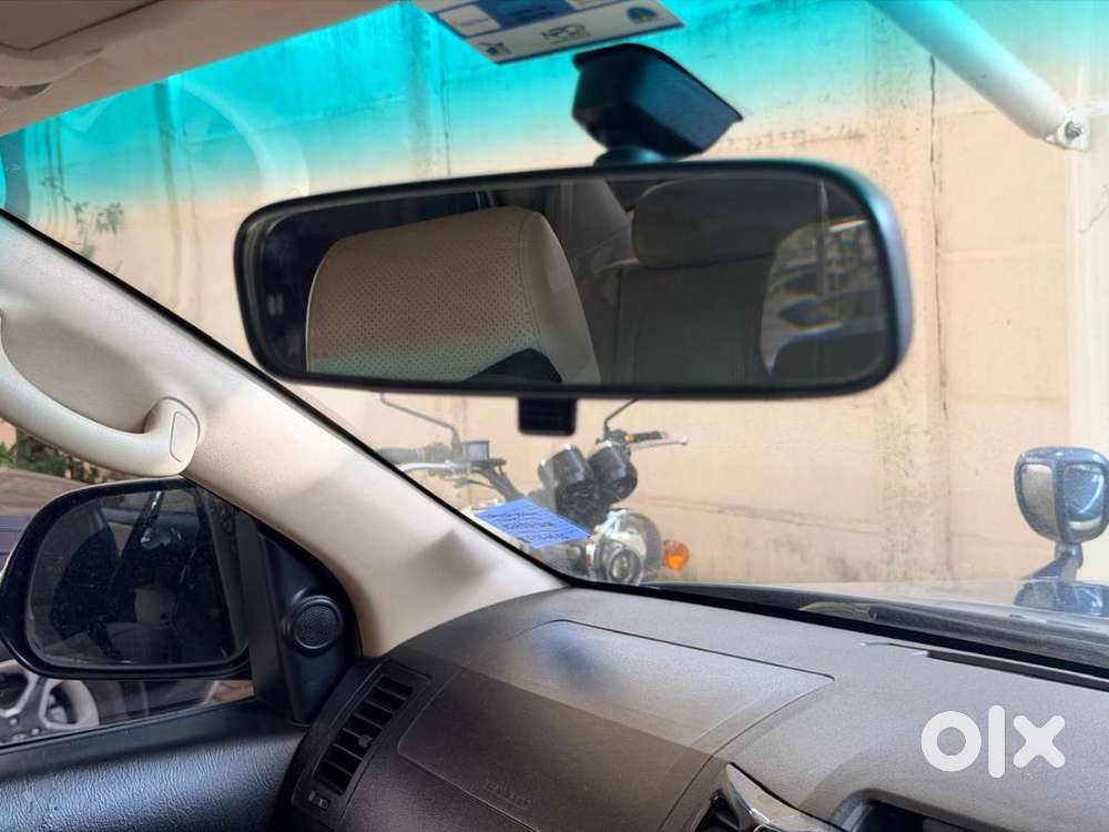 Toyota Fortuner 2012 4 X 2 Mt Metallic Blue