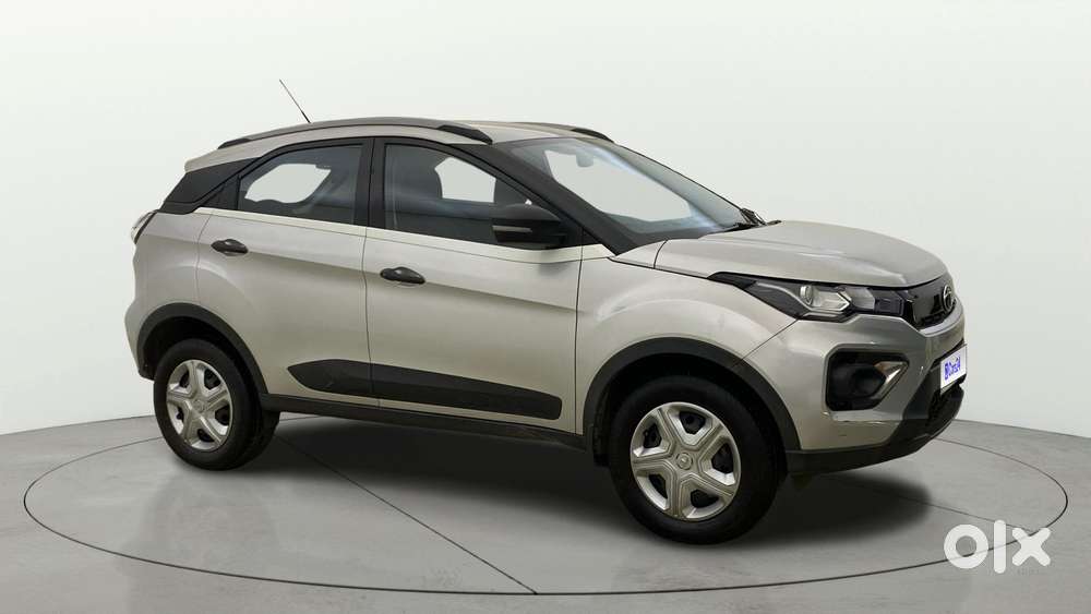 Tata Nexon 1.5 Revotorq Xma Amt, 2021, Petrol