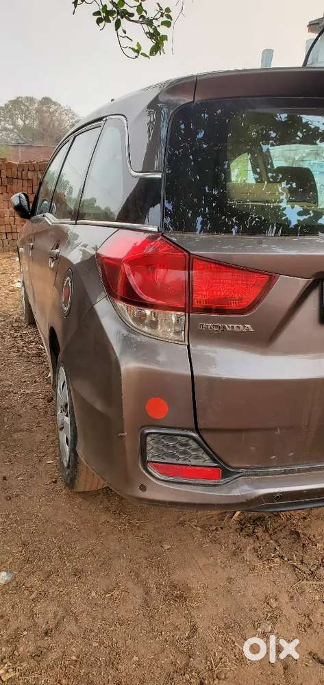 Honda Mobilio Best Condition 7 Seater Car 25plus Mileage Diesel