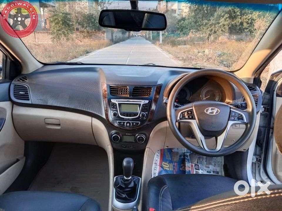 Hyundai Verna Petrol 2012