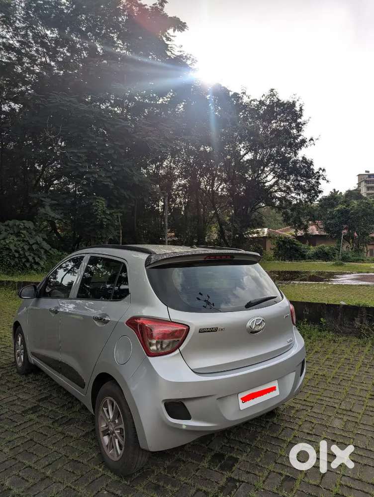 Hyundai Grand I10 2016 Petrol Well Maintained