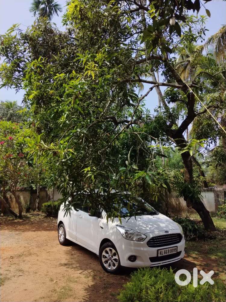 Ford Aspire Titanium Blu 2017