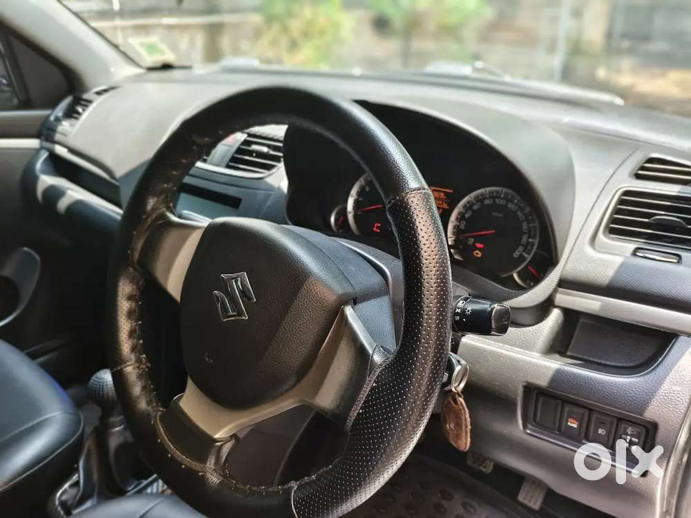 Maruti Suzuki Swift 2016 Petrol 35000 Km Driven
