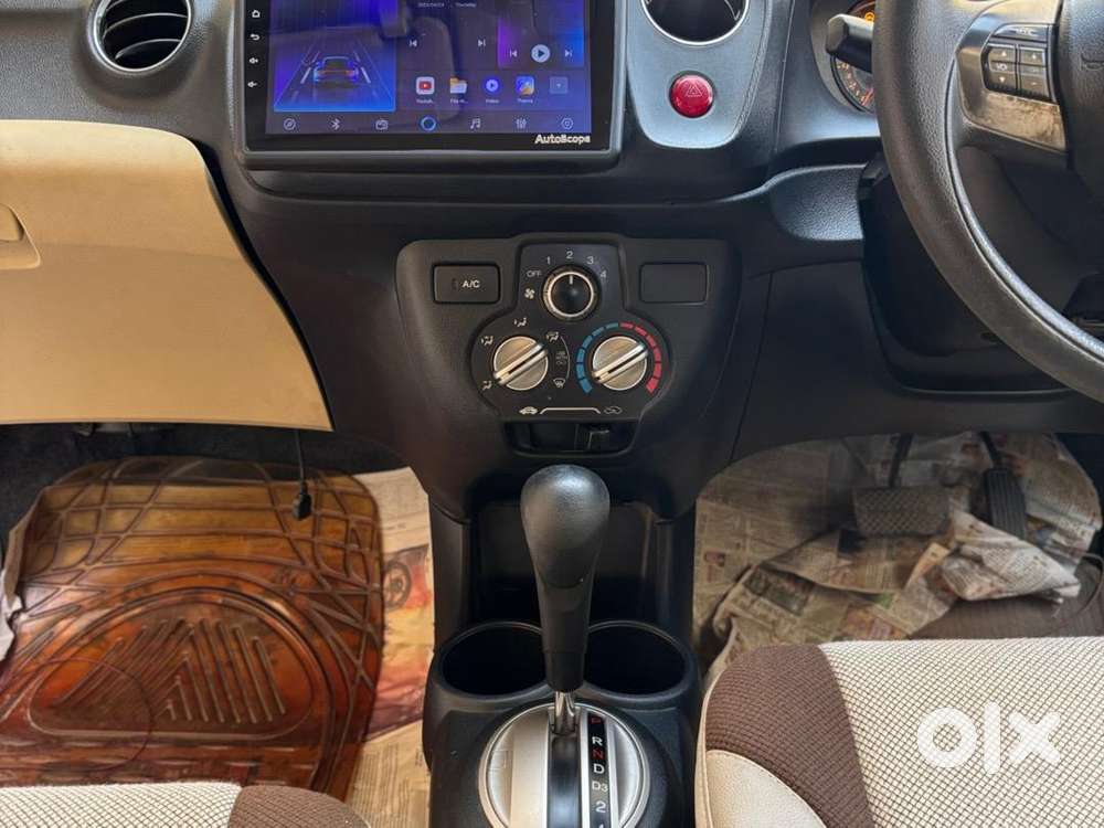 Automatic Gear Honda Amaze Well Maintained