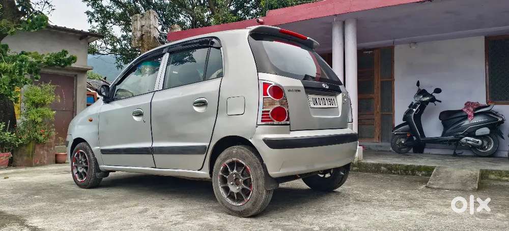 Good Condition Santro Xing Car