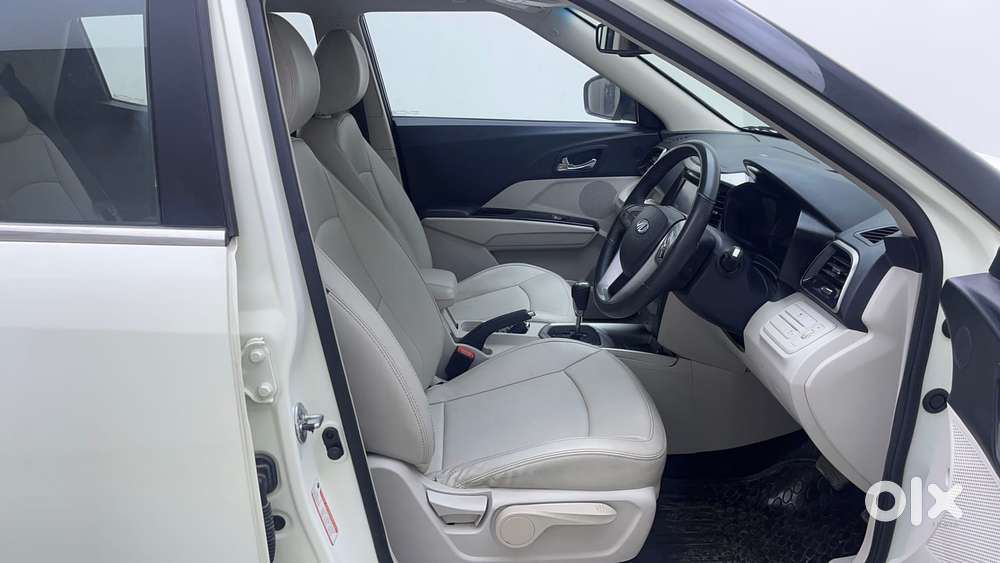 Mahindra Xuv300 W8 (o) 1.5 Diesel Amt, 2021, Diesel