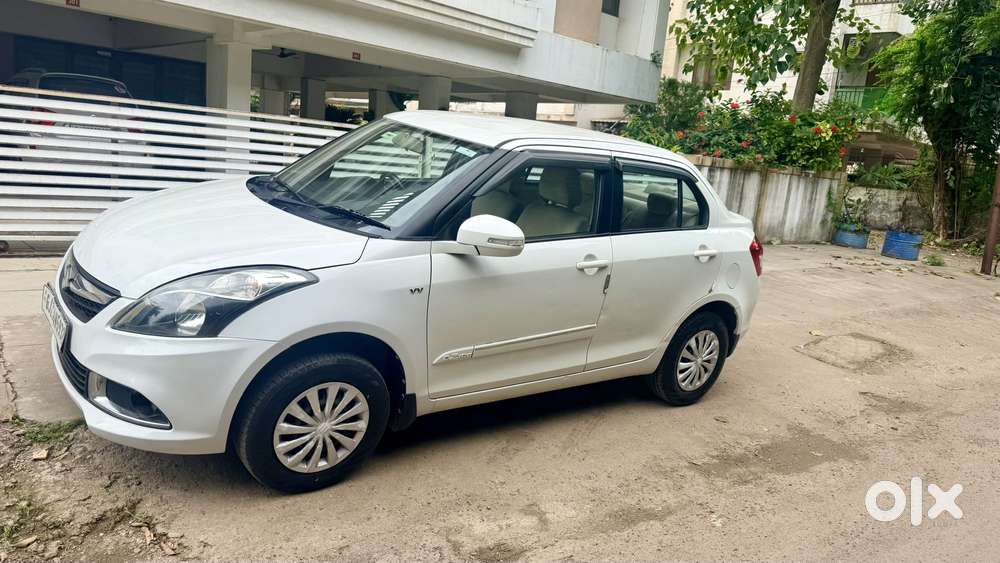Maruti Suzuki Swift Dzire Vxi Optional, 2015, Petrol