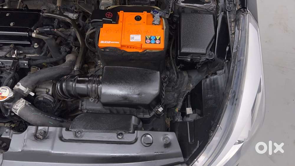 Hyundai Verna [ ] Fluidic 4s 1.6 Vtvt Sx, 2016, Petrol