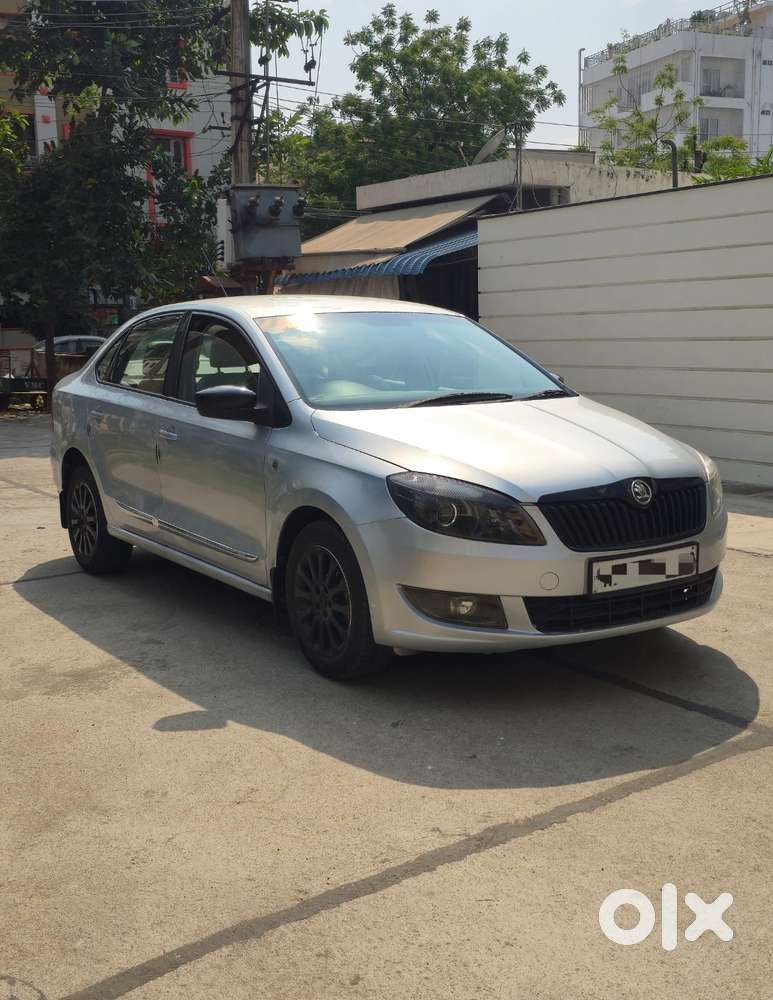 Skoda Rapid 2013-2016 1.5 Tdi At Elegance, 2015, Diesel