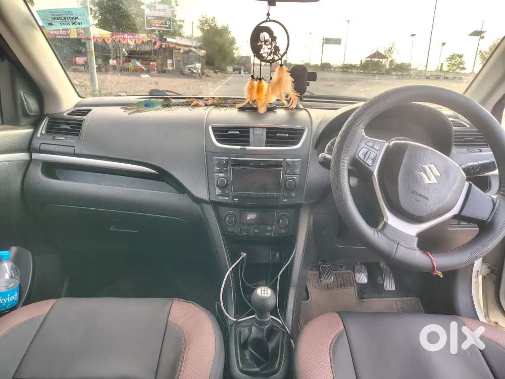 Maruti Suzuki Swift 2013 Petrol Well Maintained Top Model
